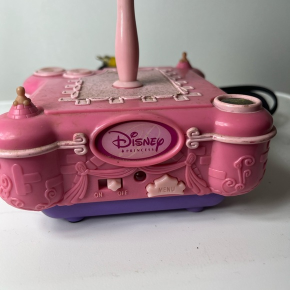 Disney Princess Plug & Play TV Game Jakks Pacific 2005 Pink Console Tested - Picture 3 of 9